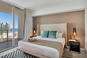 2 Schlafzimmer, Schreibtisch, Bügeleisen/Bügelbrett, Reisekinderbett