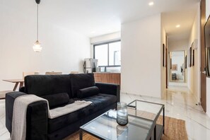 Télévision, espaces bureaux