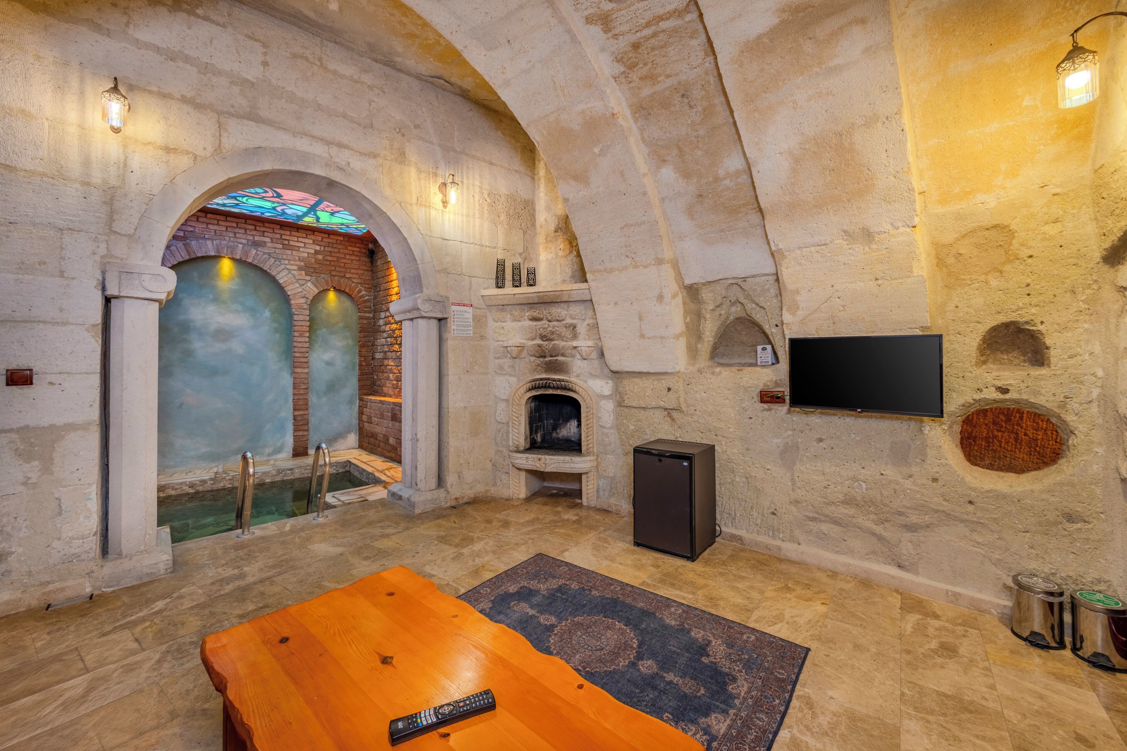 Junior suite, privézwembad | Lakens van Egyptisch katoen, luxe beddengoed, een minibar