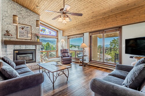 Modern Mountain Retreat at Dulany – Steps from the Gondola!