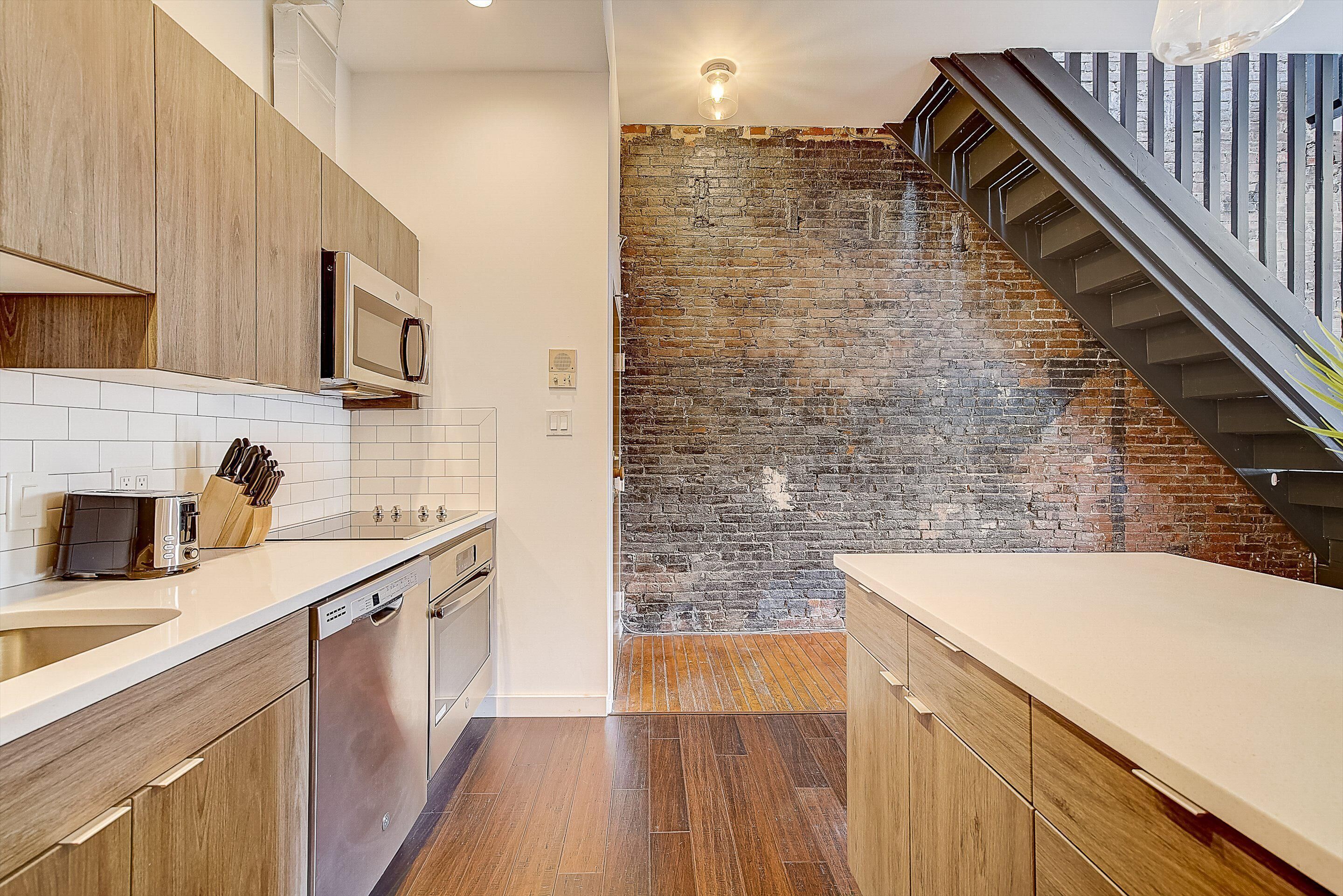 Frontdesk | Open 1 BR Loft in Northern Liberties