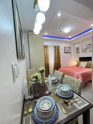Dining - Budget Friendly Studio Unit, Matina Enclaves, Davao City (Davao City)