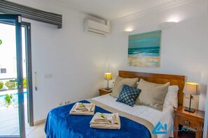 4 chambres, fer et planche à repasser, accès au Wi-Fi (inclus)