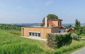 Rumah (Stunning home in Straden with 2 Bedro) | Eksterior