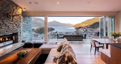 Villa Antrim | Lake Views, Gas Fire, Hot Tub, BBQ