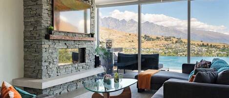 TV, fireplace, stereo