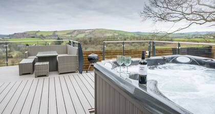 Luxury Accessible Holiday Home with Hot Tub & Views