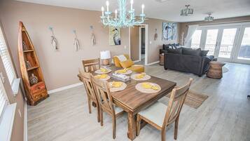 Smart TV, DVD player