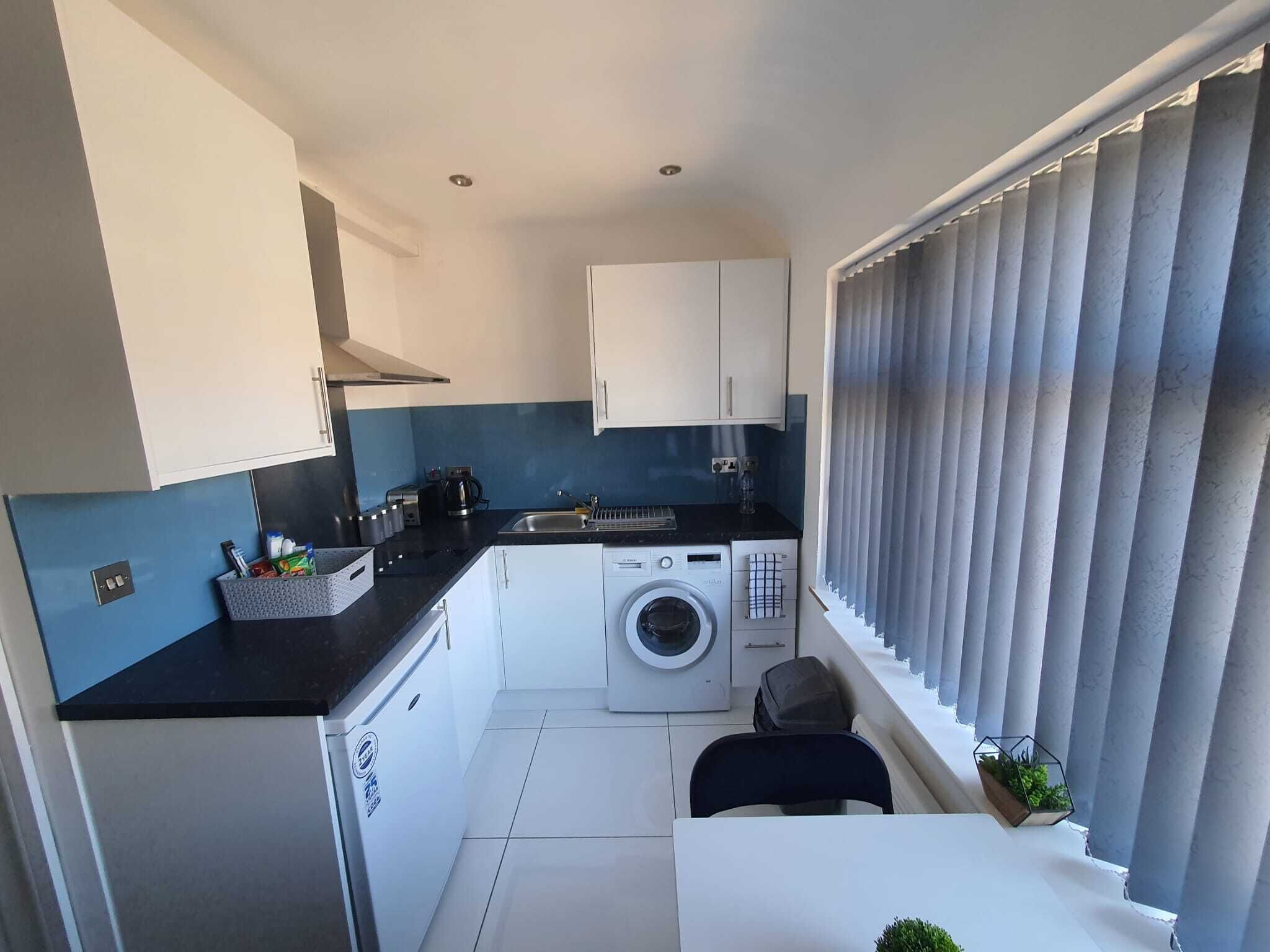 3  miles Ruislip - 1 mile Southall - 3 miles Northolt - B