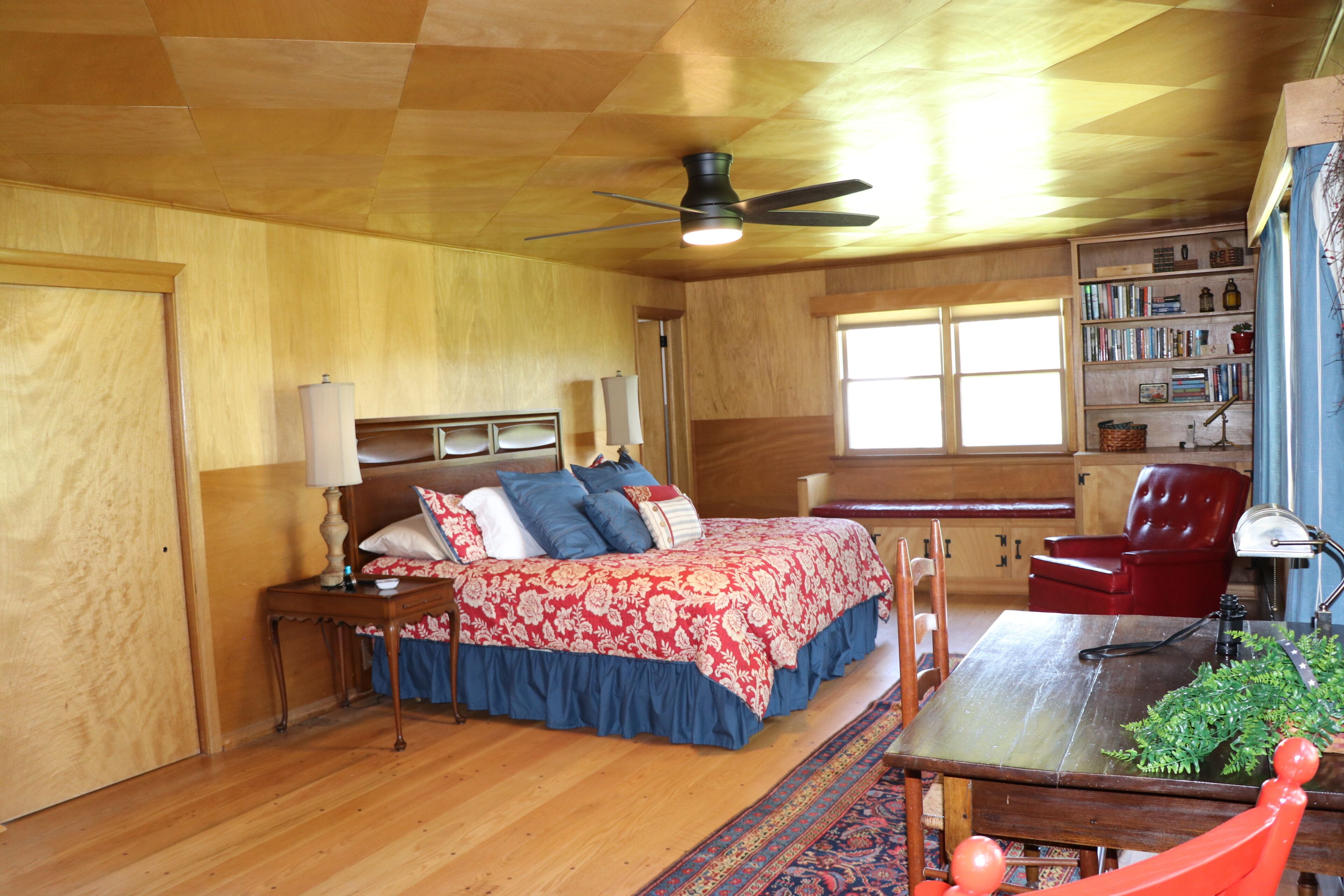 Large home on a beautiful, working cattle ranch