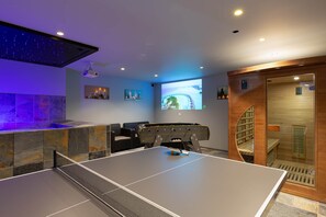 Games room - Villa Lion | Private SPA, Jacuzzi/Heated Pool (Ittenheim)