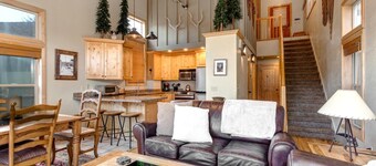  Casa Tornare 3 Bedrooms PEA-1260 by KBM