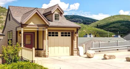Casa Tornare 3 Bedrooms PEA-1260 by KBM