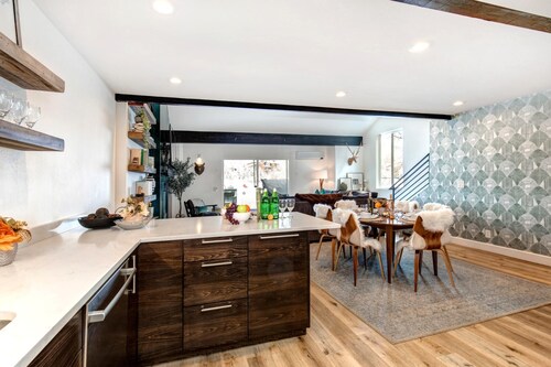 Aspen Grove 3 Bedrooms AGC-8 by KBM