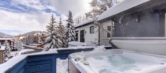 Aspen Grove 3 Bedrooms AGC-8 by KBM