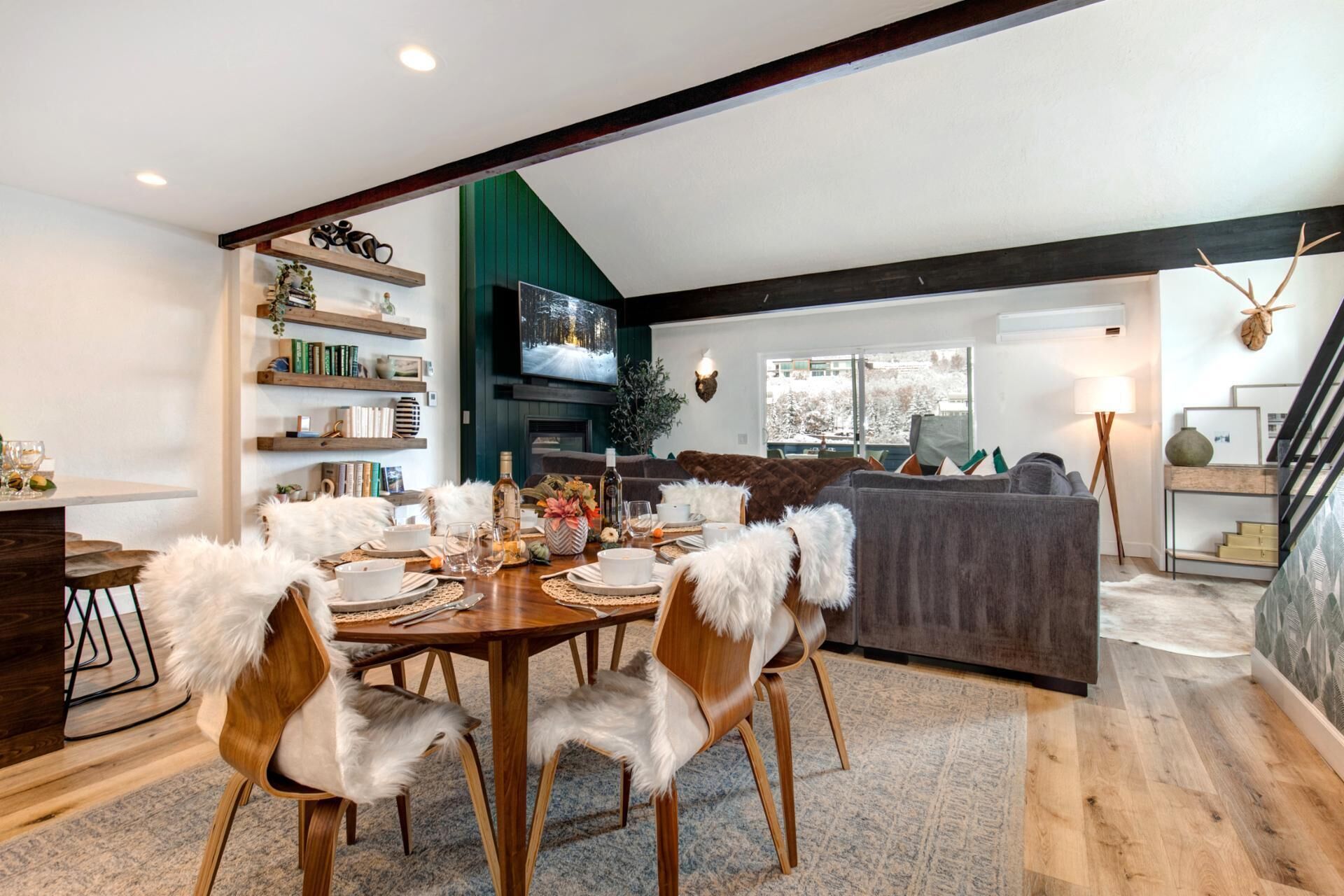 开间 (3 Bedrooms) | 用餐