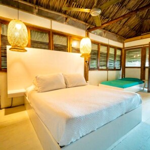 Rumah Basic | 4 kamar tidur dan seprai linen