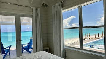 5 bedrooms, in-room safe, desk, travel crib