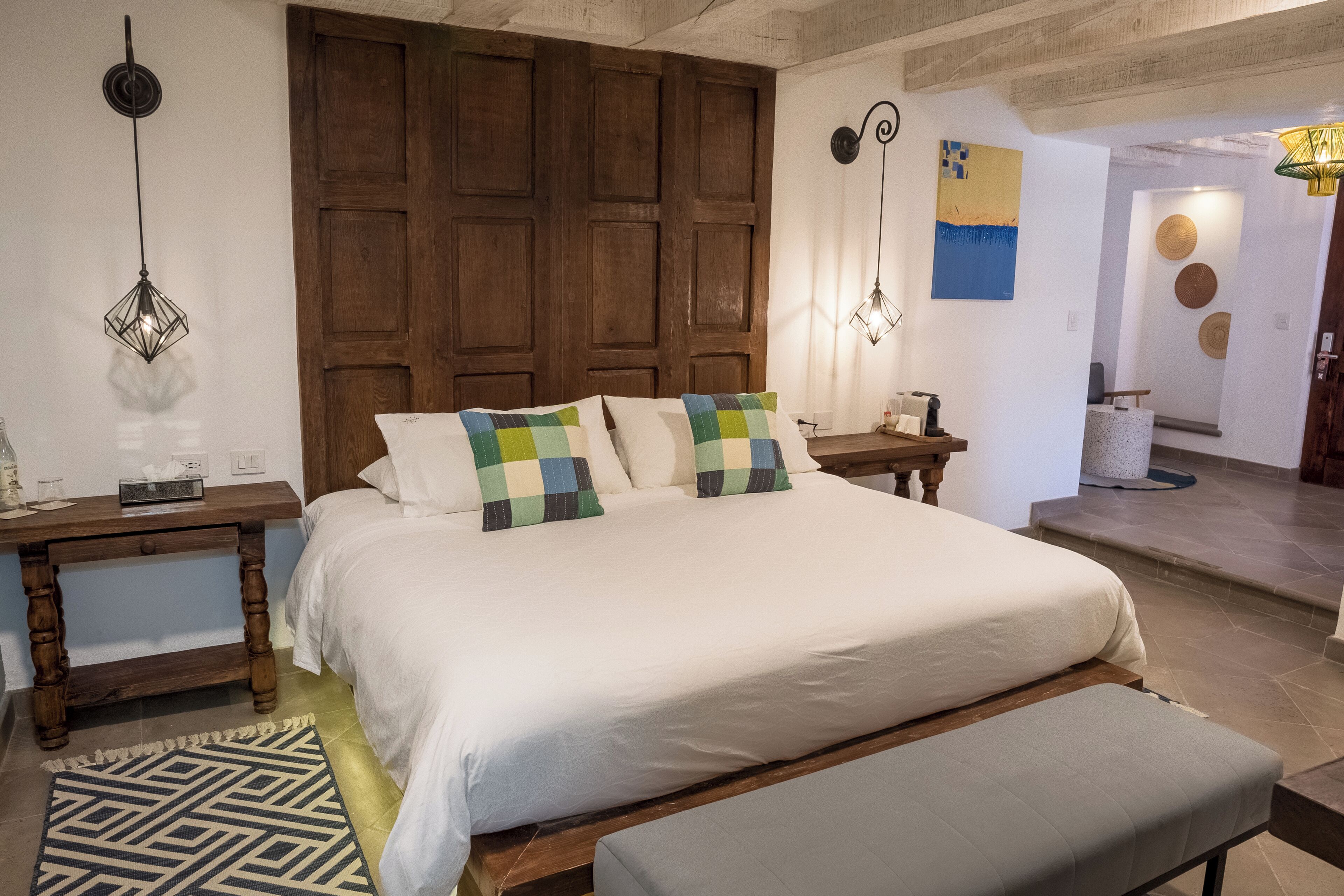 Master suite | Premium bedding, in-room safe, desk, blackout drapes