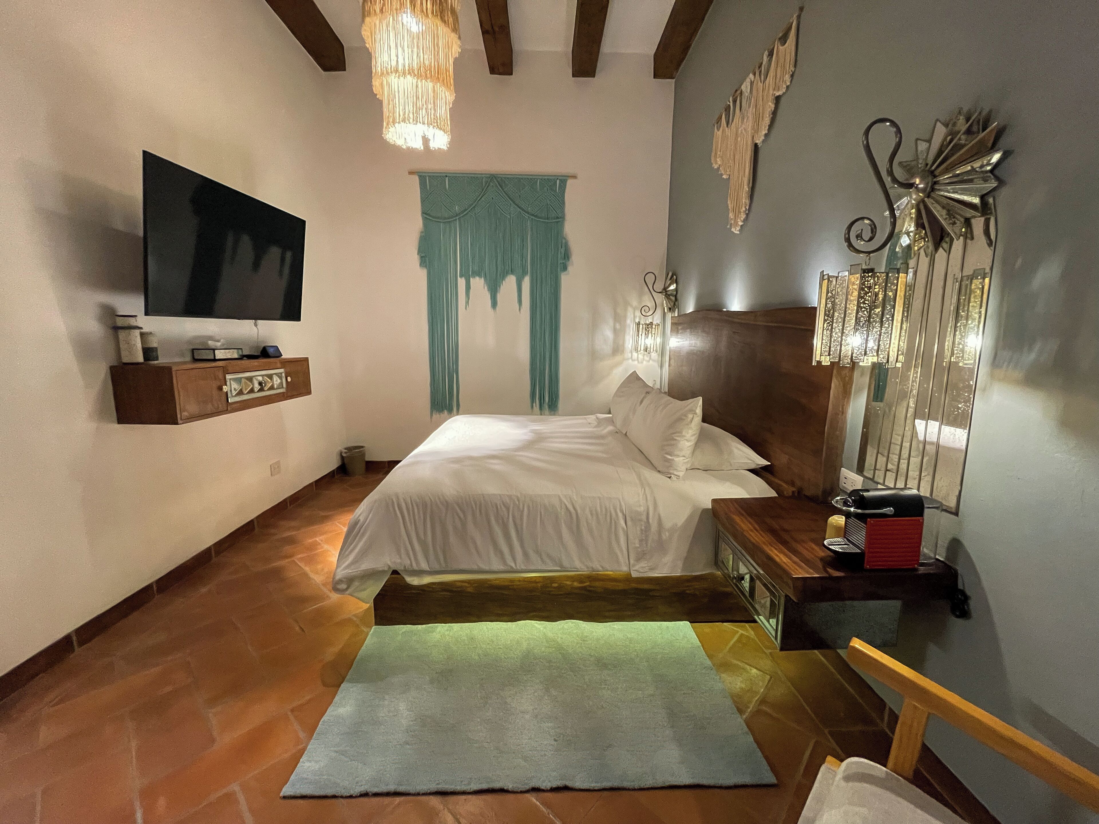 Standard Room | Premium bedding, in-room safe, desk, blackout drapes