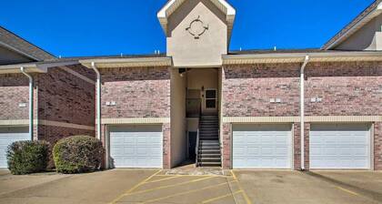 Lakefront Condo Retreat in Garland County