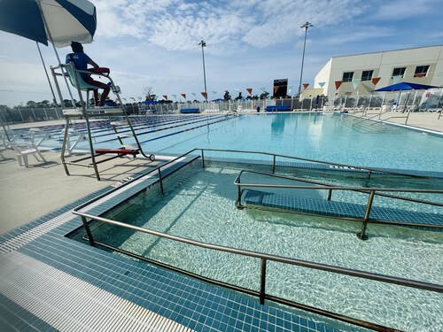 WaterFront Boundary vacation! Close to beaches 3bdr2bath,golfing fishing