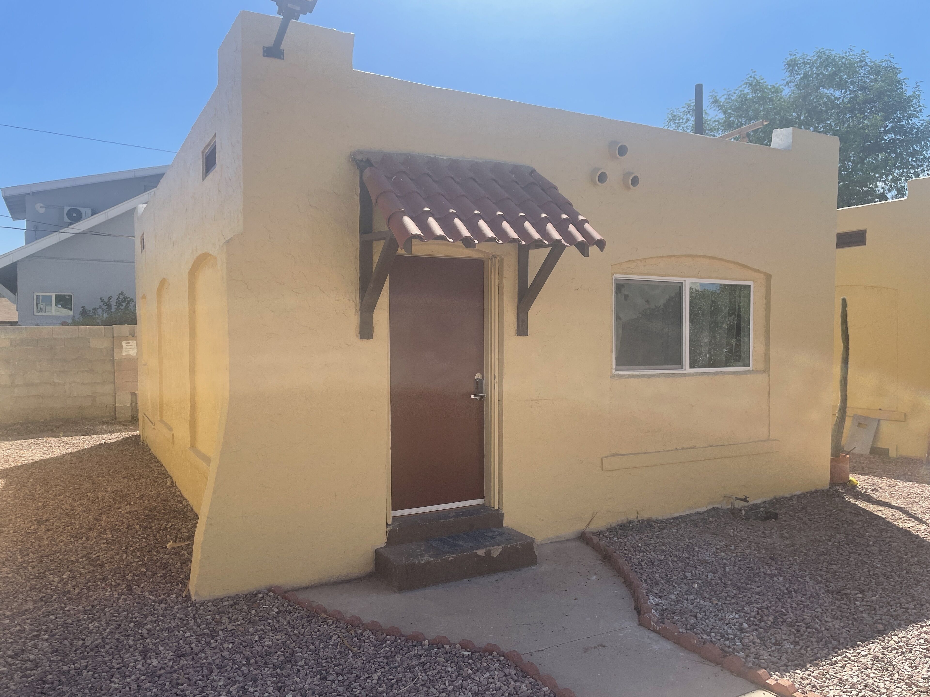 Remodeled Stand alone Cottage.