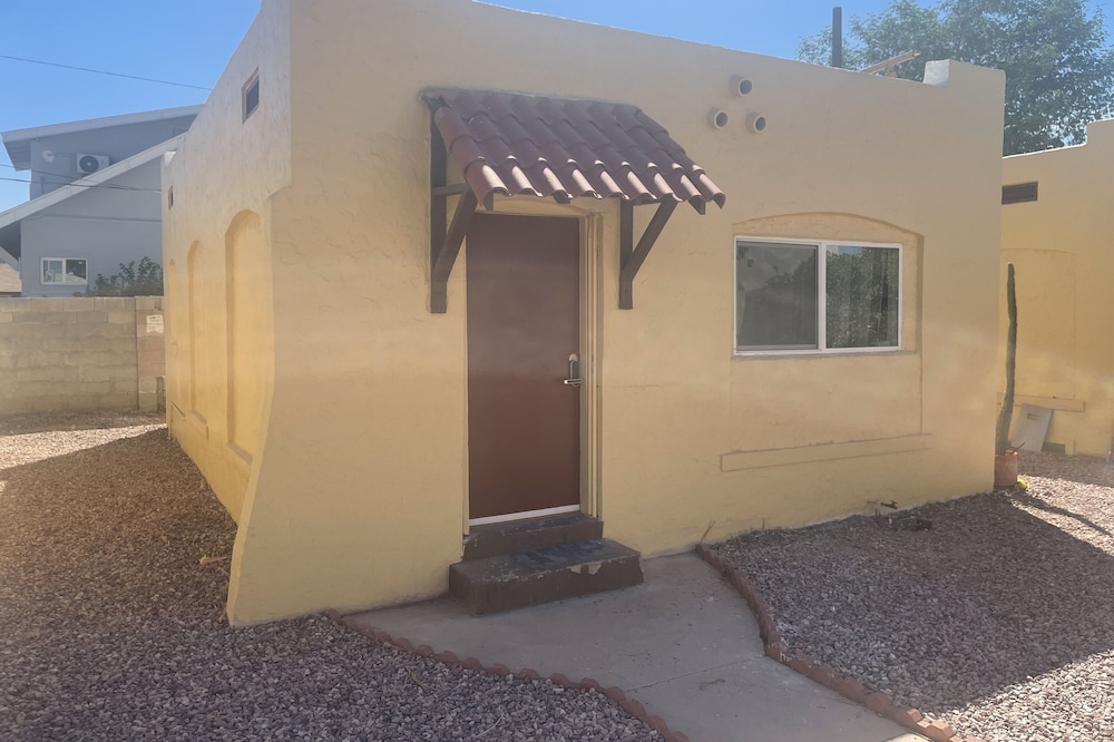 Remodeled Stand alone Cottage.