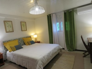 2 bedrooms, desk, free WiFi
