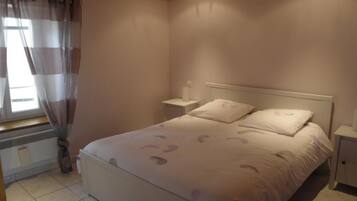 3 slaapkamers, een strijkplank/strijkijzer, gratis wifi, rolstoeltoegang