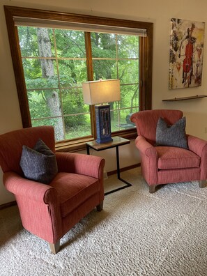Interior - 3 bed/3.5 bath Fish Creek condo: walking distance to beach/parks (Fish Creek)