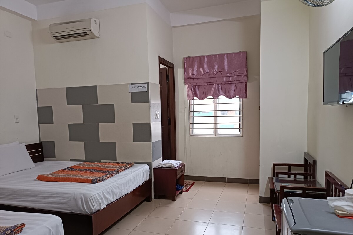 Escrivaninha, Wi-Fi de cortesia, roupa de cama