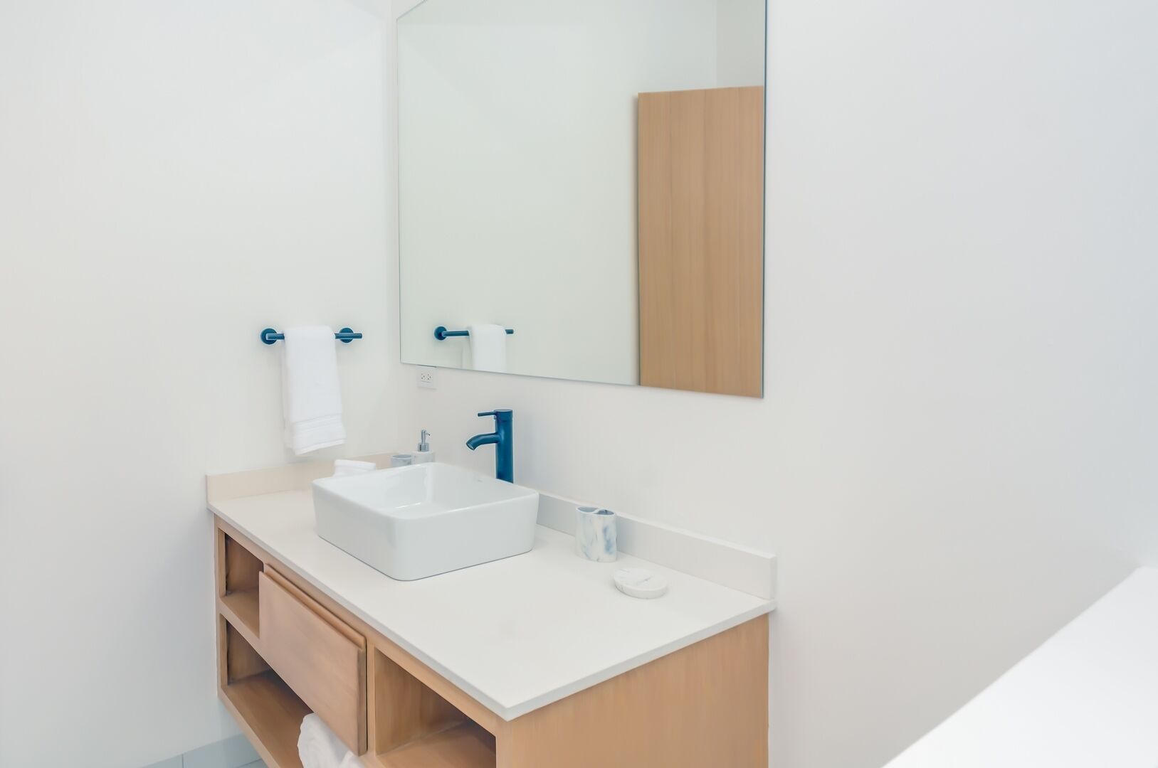 MONTEMAR- Sub penthouse ocean view in downtown Cabo !