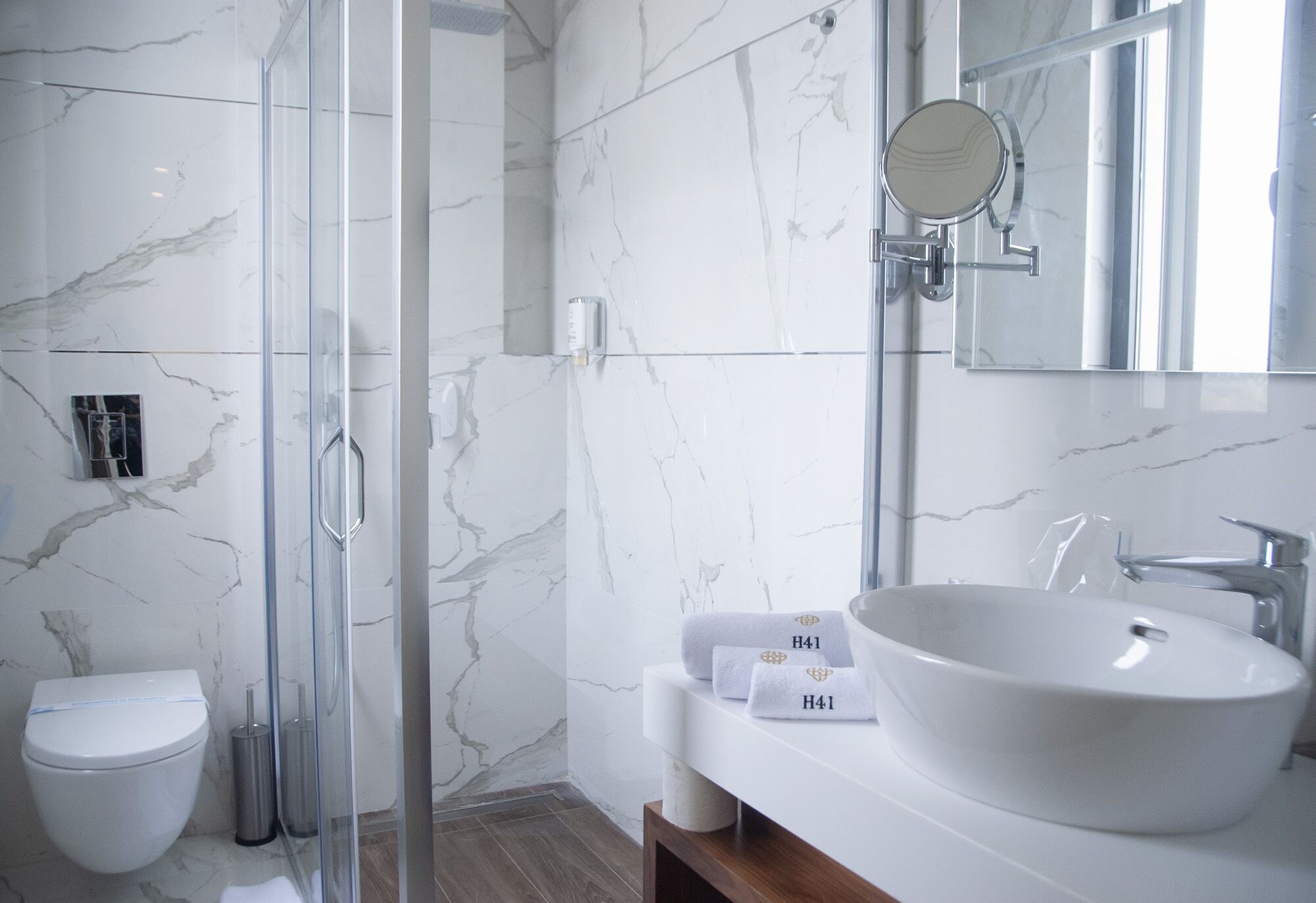 Photo - H41 Luxury Suites