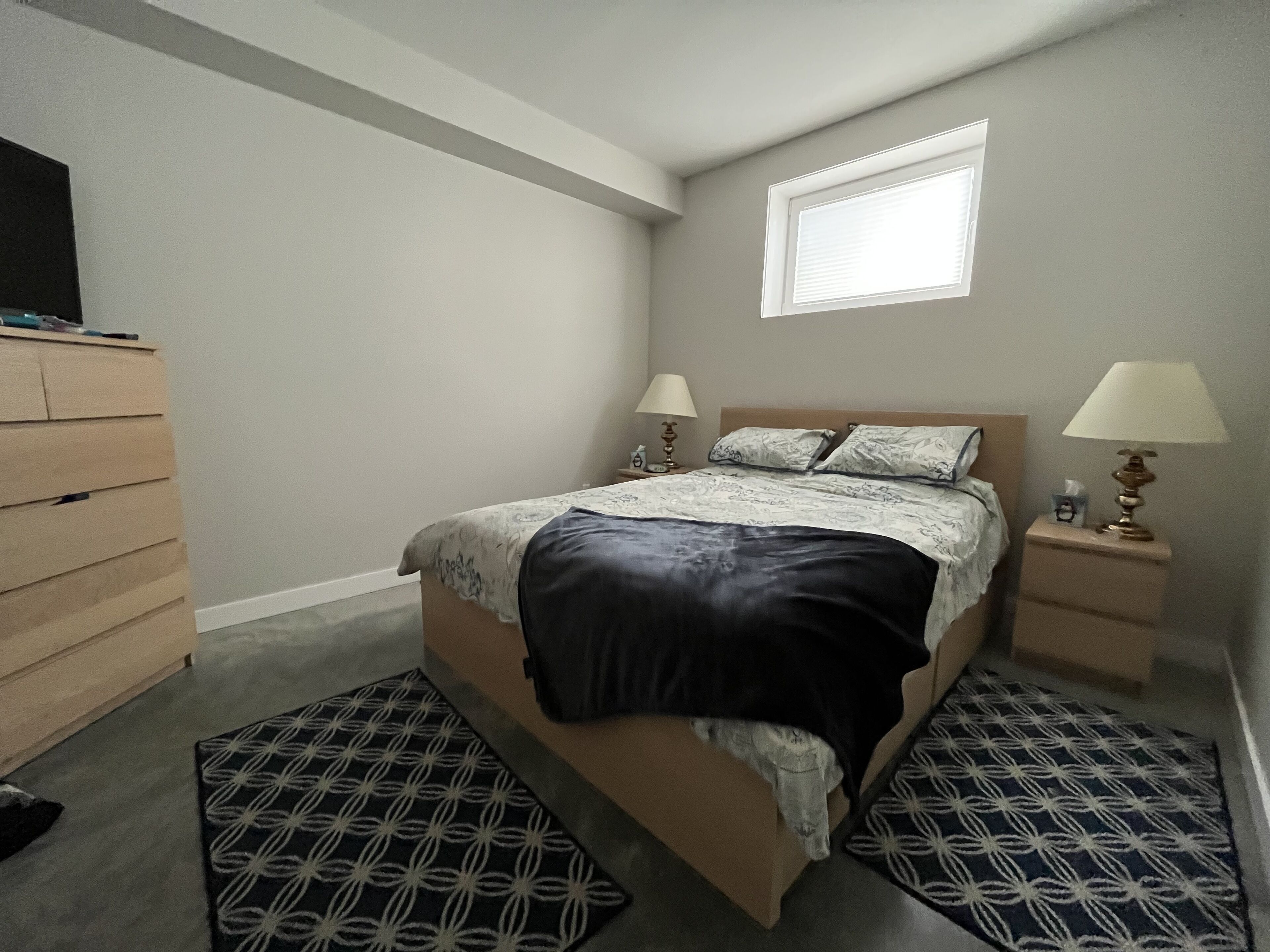 Modern 2 bedroom condo on the ski hill