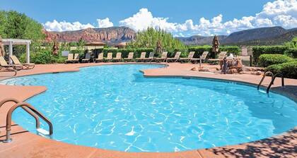 Sedona | Desert Golf Escape | Trails, Greens & Resort Pools