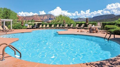 Sedona | Desert Golf Escape | Trails, Greens & Resort Pools