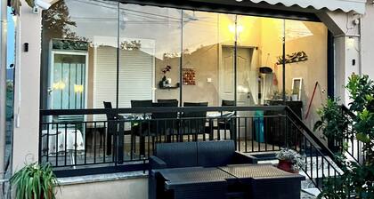 Charming 2-bedroom villa in Nea Vrasna