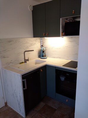 Fridge, microwave, oven, stovetop - Apartment Cabourg (Cabourg)