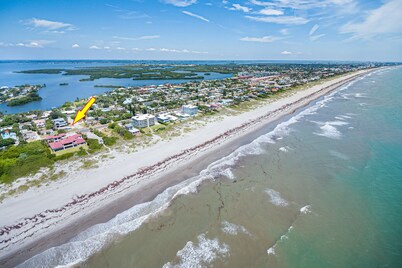 CB Beach House - Steps to The Sand, Surf and Sea