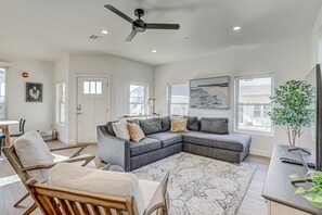Smart TV, fireplace, video games