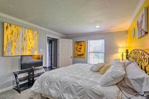 1 bedroom, iron/ironing board, free Internet, bed sheets
