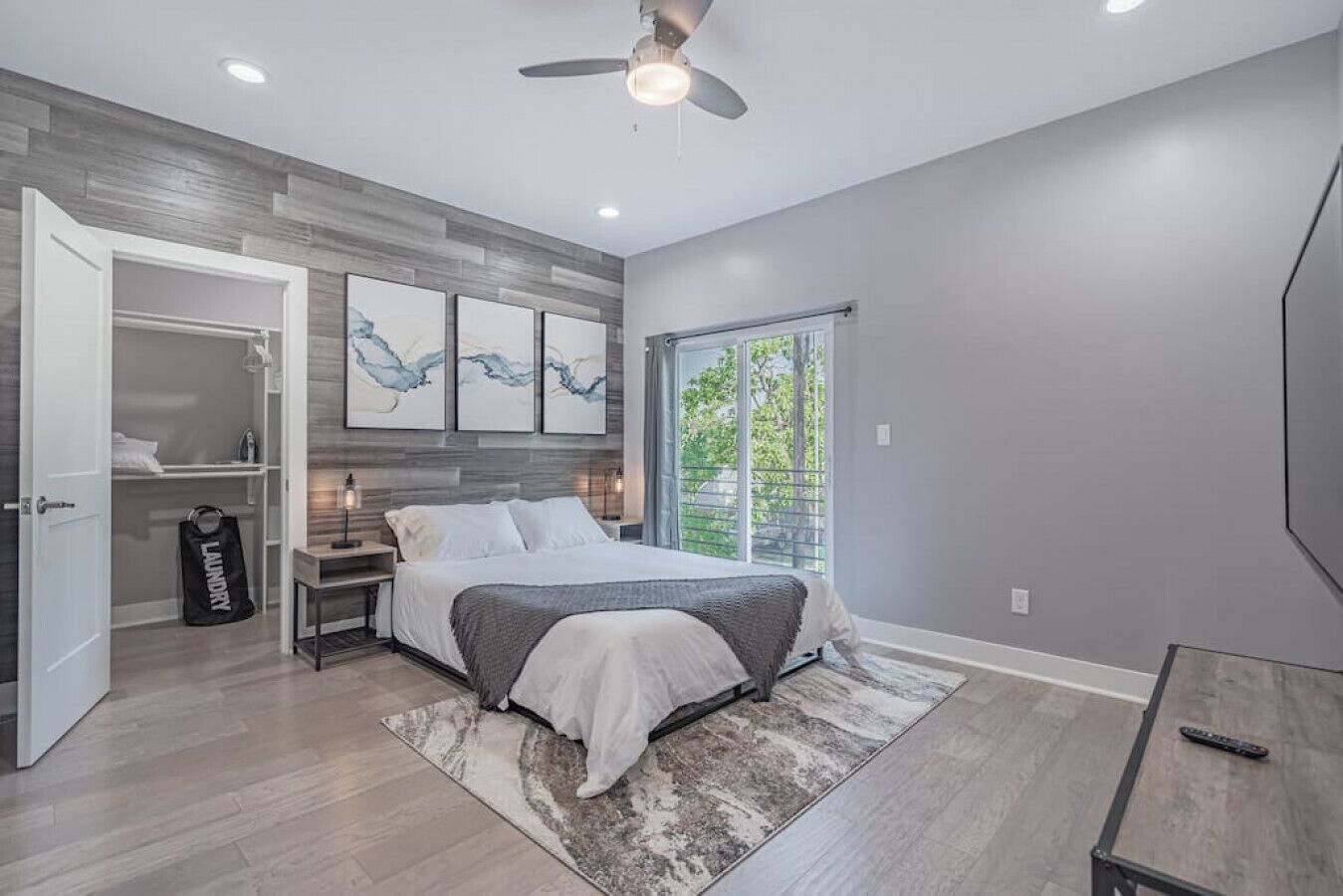 Family House|Private Room, Wifi & Garage Parking