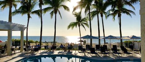 Outdoor pool, a heated pool