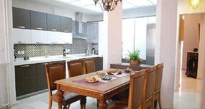 Central Heraklion Lovely Boutique 3-bedroom Apartment. Penelope.