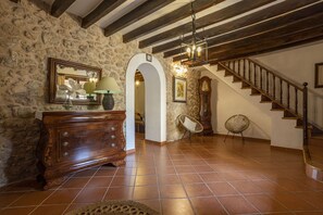 Lobby - Es Raco (Caimari)