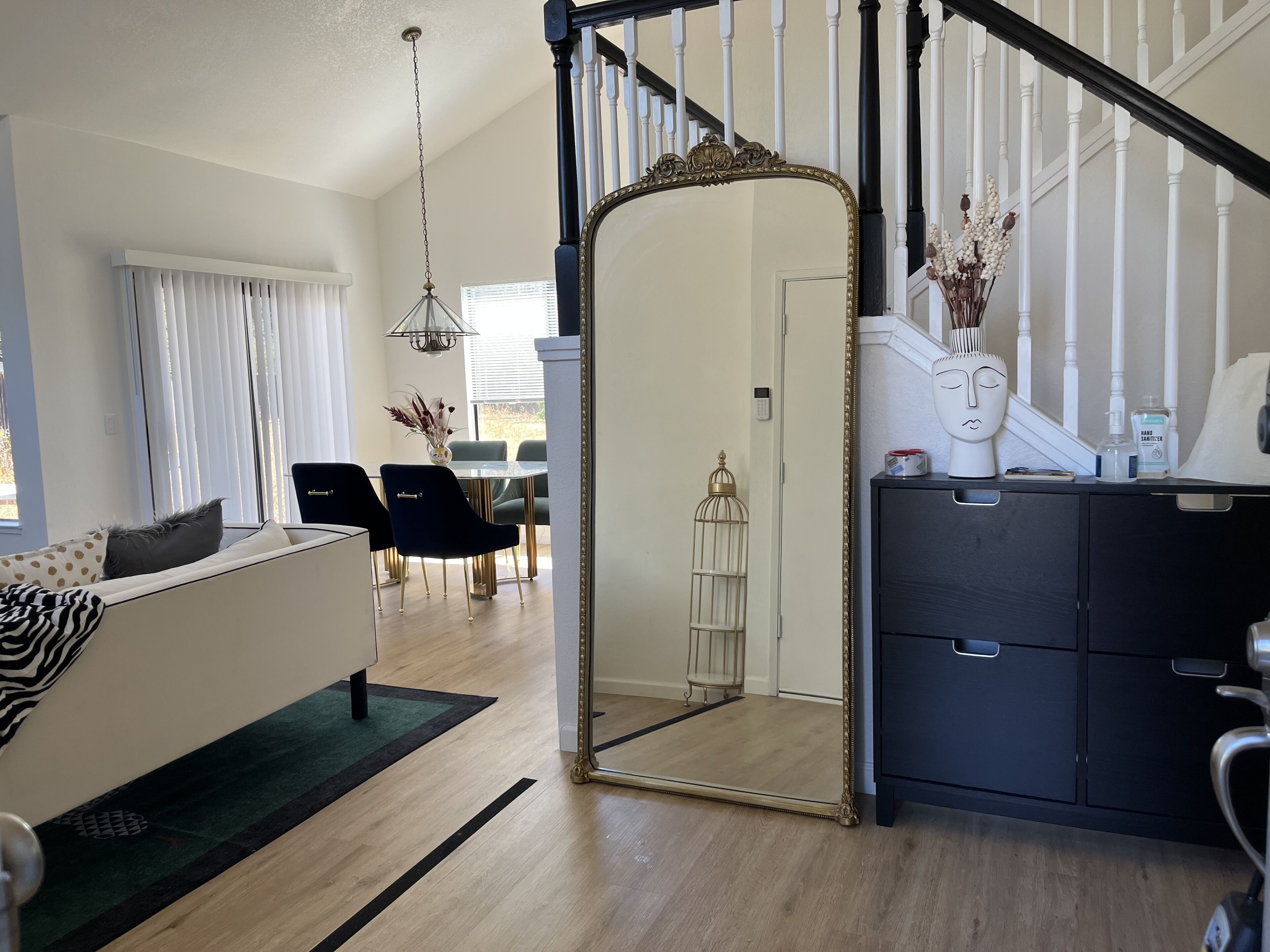 Entire Luxury 4BR/3BA-Business-Family travel-Pet Friendly