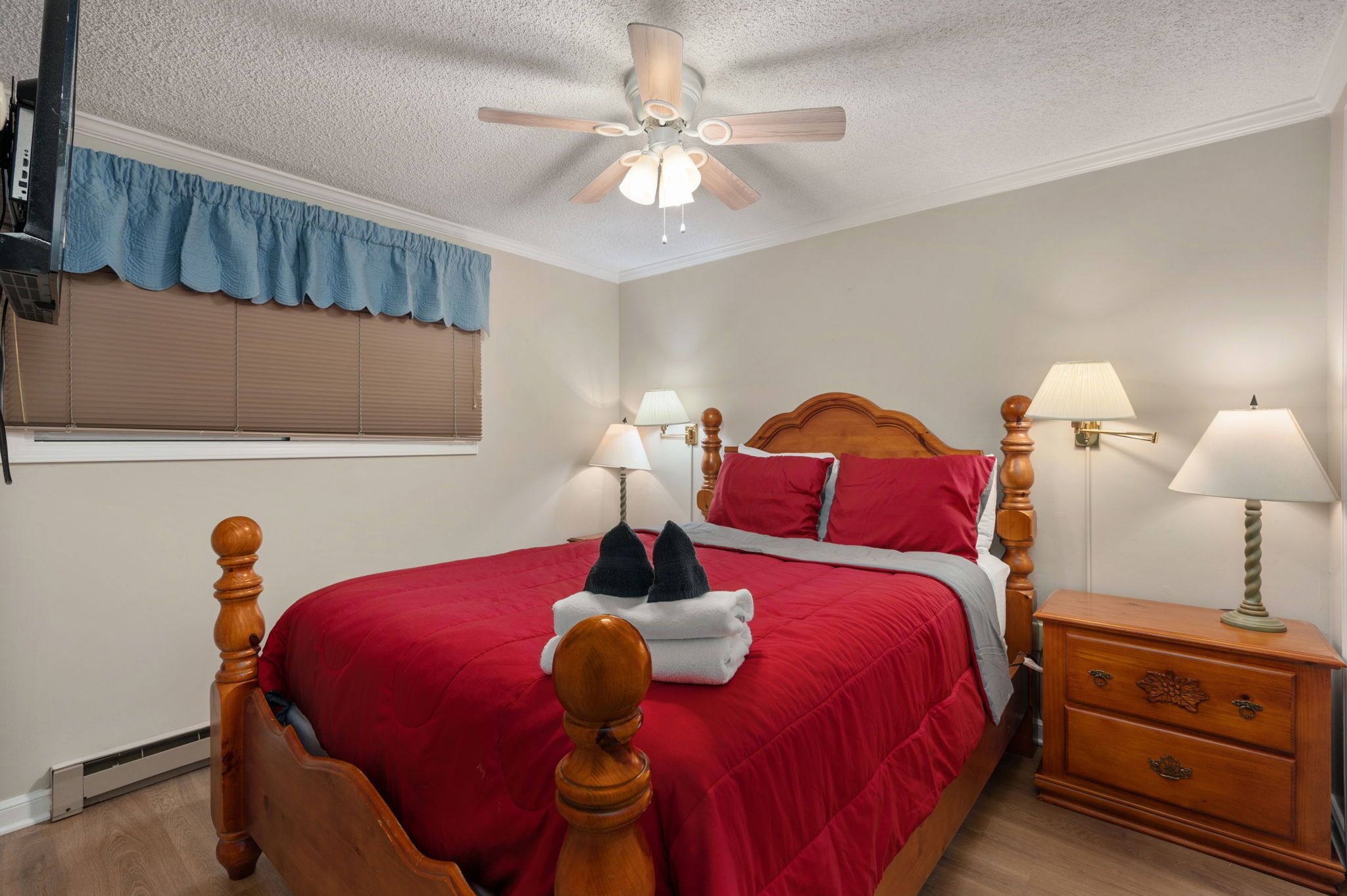 3 間睡房、書桌、免費 Wi-Fi、床單