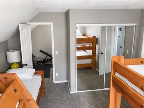 6 Schlafzimmer, Bügeleisen/Bügelbrett, WLAN, Bettwäsche