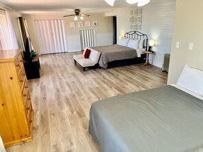 6 chambres, fer et planche à repasser, lit parapluie, Wi-Fi